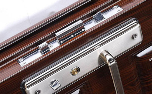 五华24小时上门开锁公司